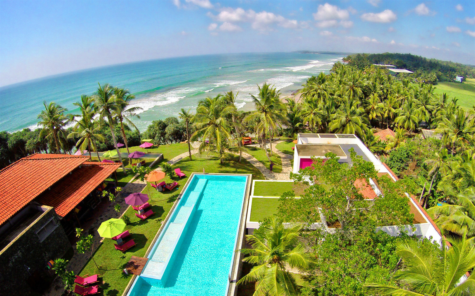 Utmt - Underneath The Mango Tree Spa & Beach Resort Диквела Екстериор снимка