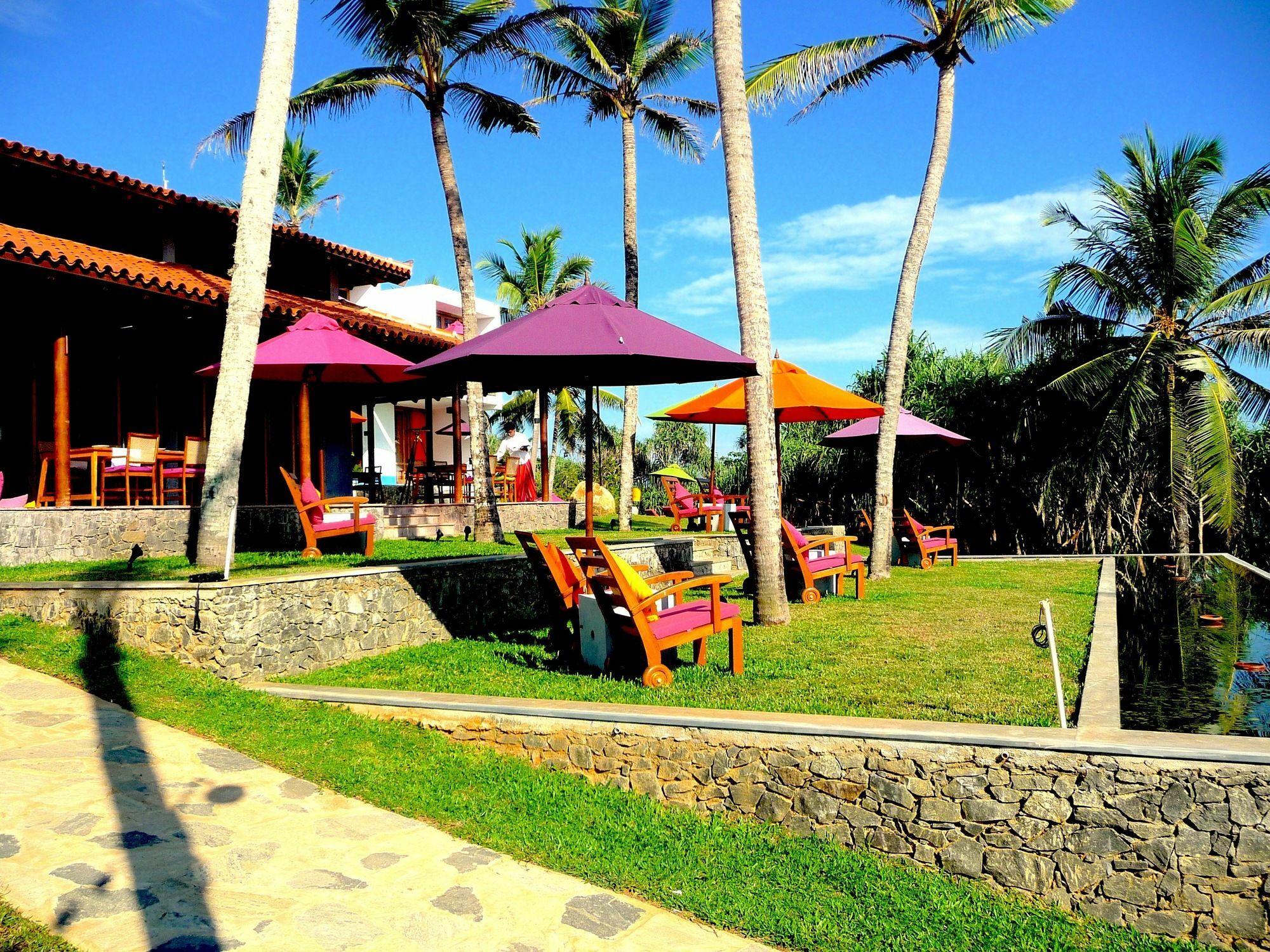 Utmt - Underneath The Mango Tree Spa & Beach Resort Диквела Екстериор снимка