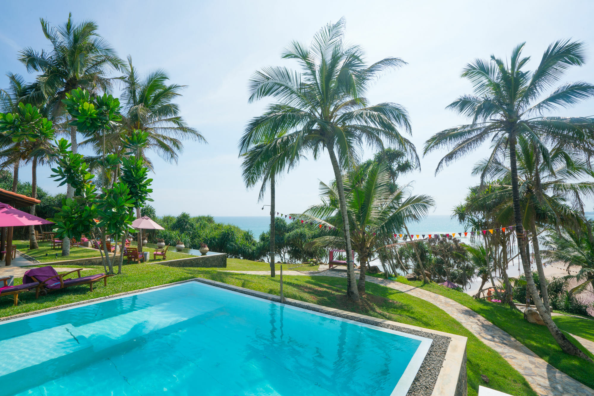 Utmt - Underneath The Mango Tree Spa & Beach Resort Диквела Екстериор снимка